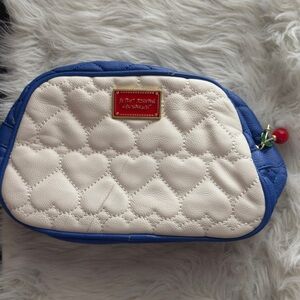 Betsey‎ Johnson Quilted Heart Cosmetic Bag  Cream Makeup Pouch Red Cherry Charm